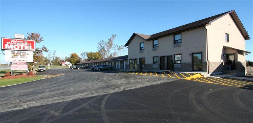 Masterson'S Motel Greater Napanee Exterior foto