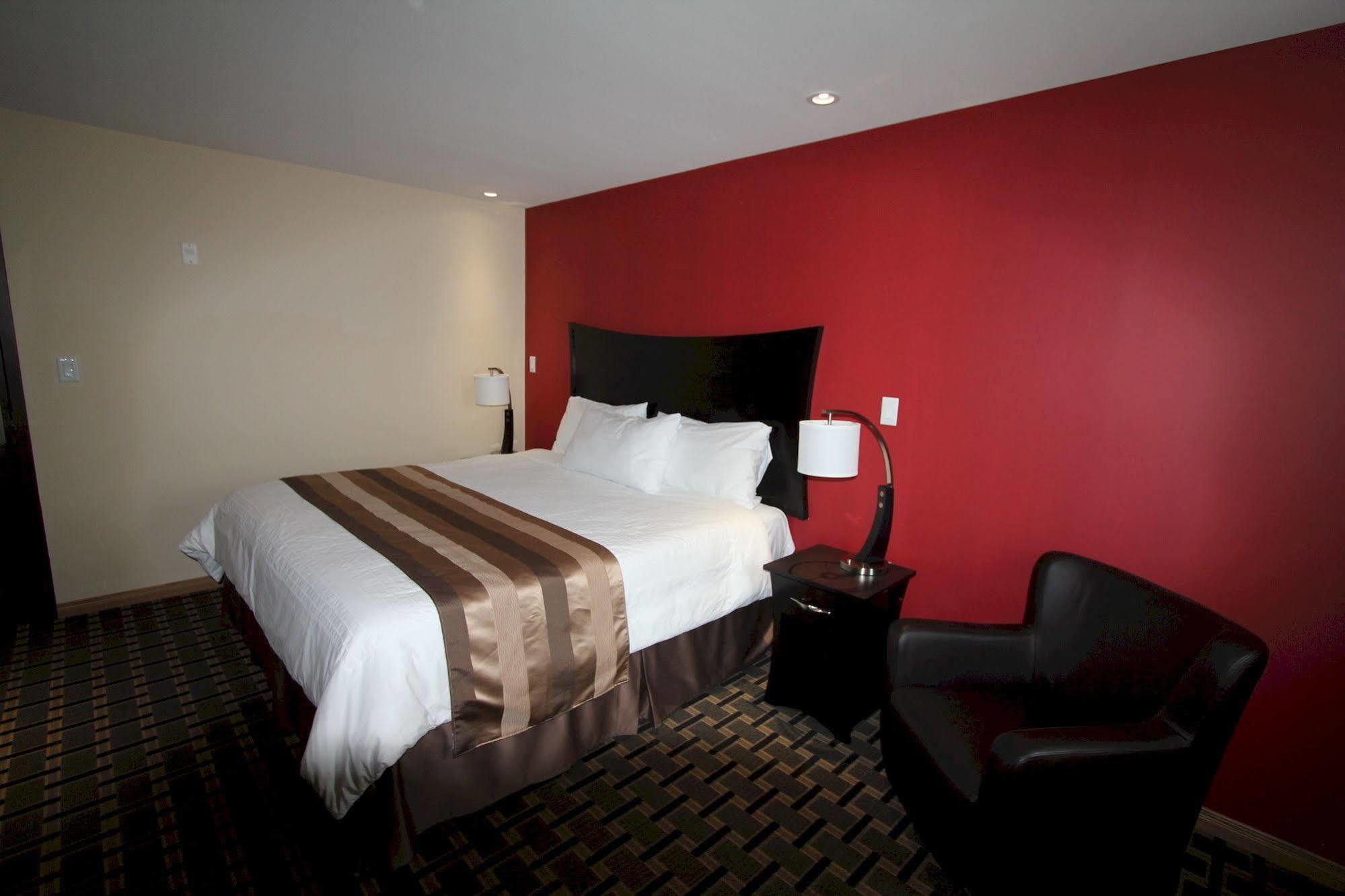 Masterson'S Motel Greater Napanee Exterior foto